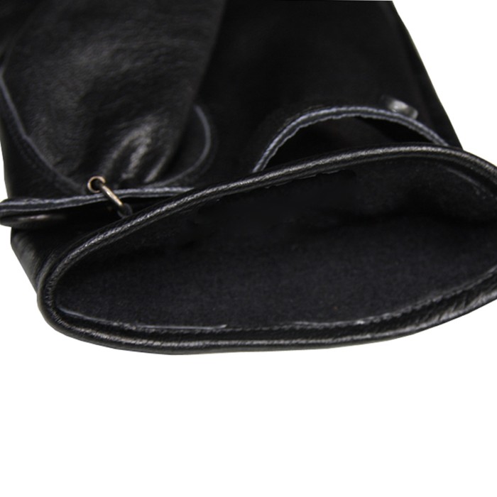 MFH BW leather gloves, lightly lined on the inside
